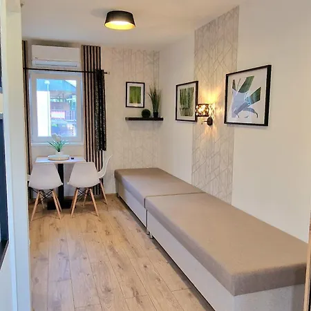 Stela Areal Vadas 아파트 Štúrovo